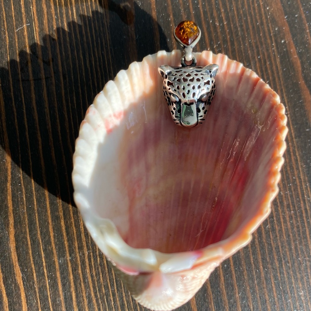 Polish - Baltic amber and 925 sterling silver leopard pendant - Picture 3 of 5